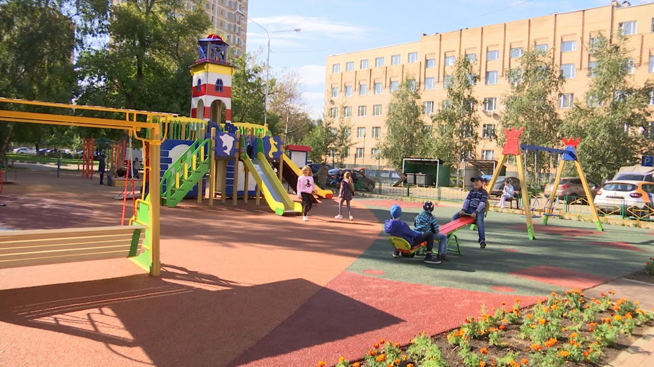 Новый двор на Московской