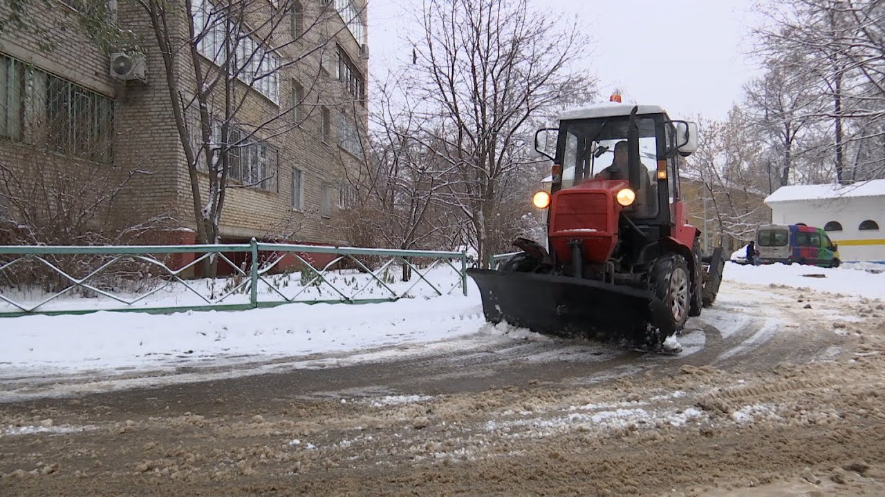 Борьба с первыми снегопадами