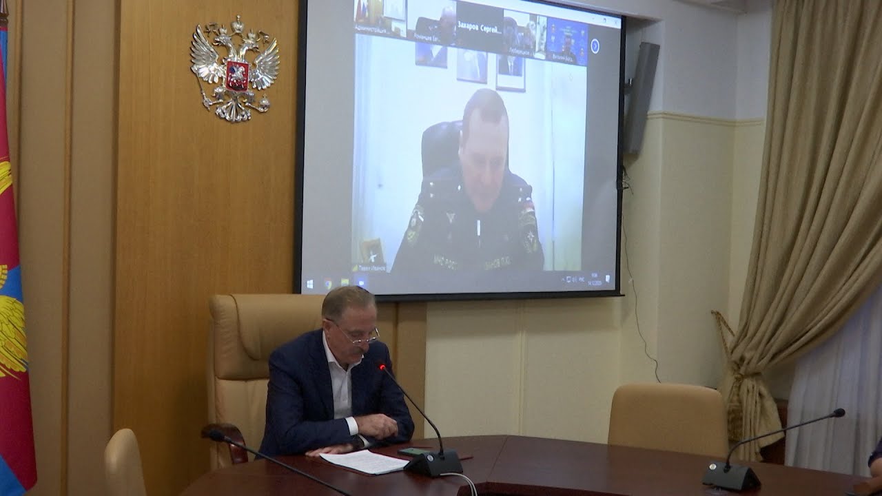 Еженедельное оперативное совещание в администрации