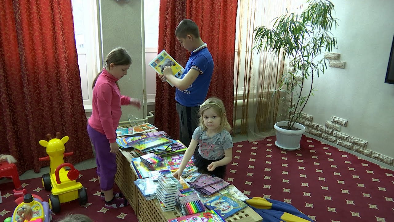 Подарки юным пациентам