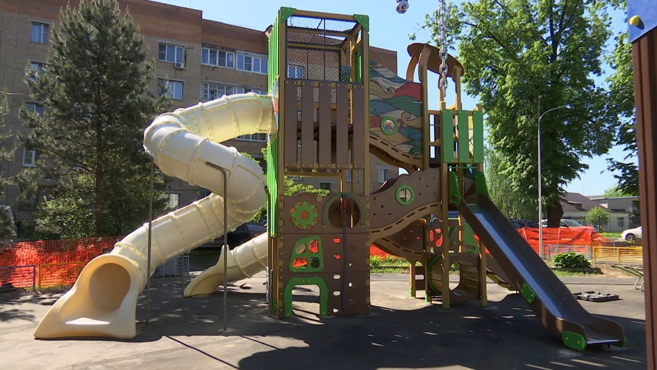 «Губернаторская» площадка на улице Чехова