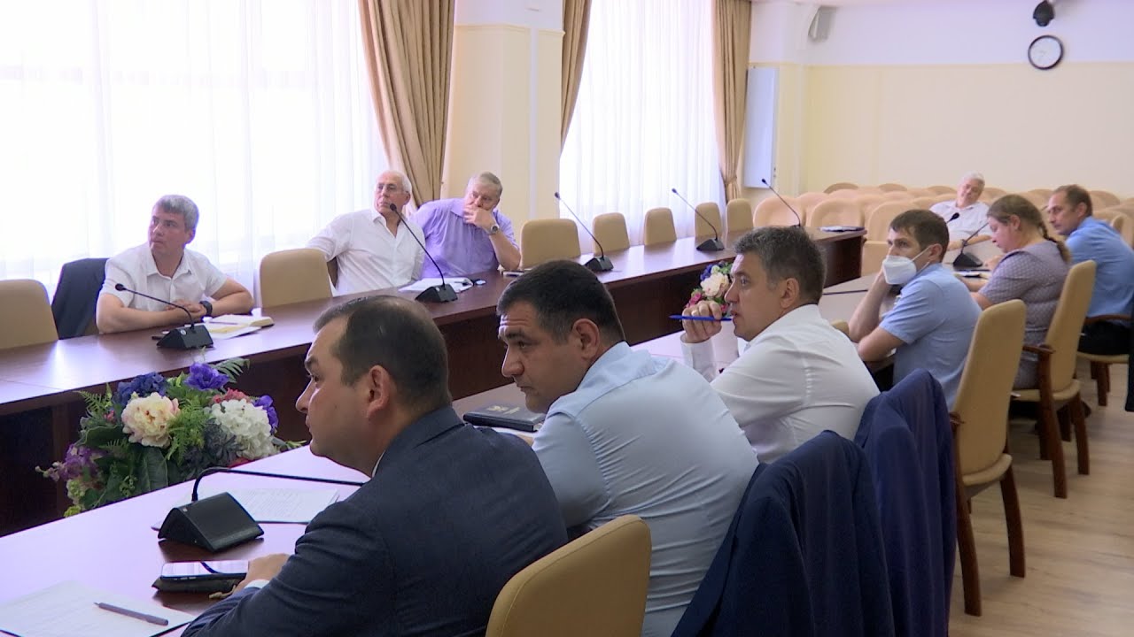 Еженедельное оперативное совещание в администрации