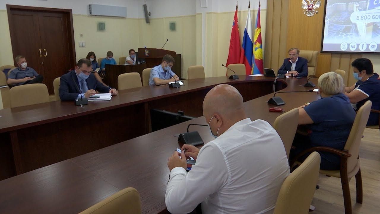 И снова онлайн. Владимир Ружицкий встретился с жителями