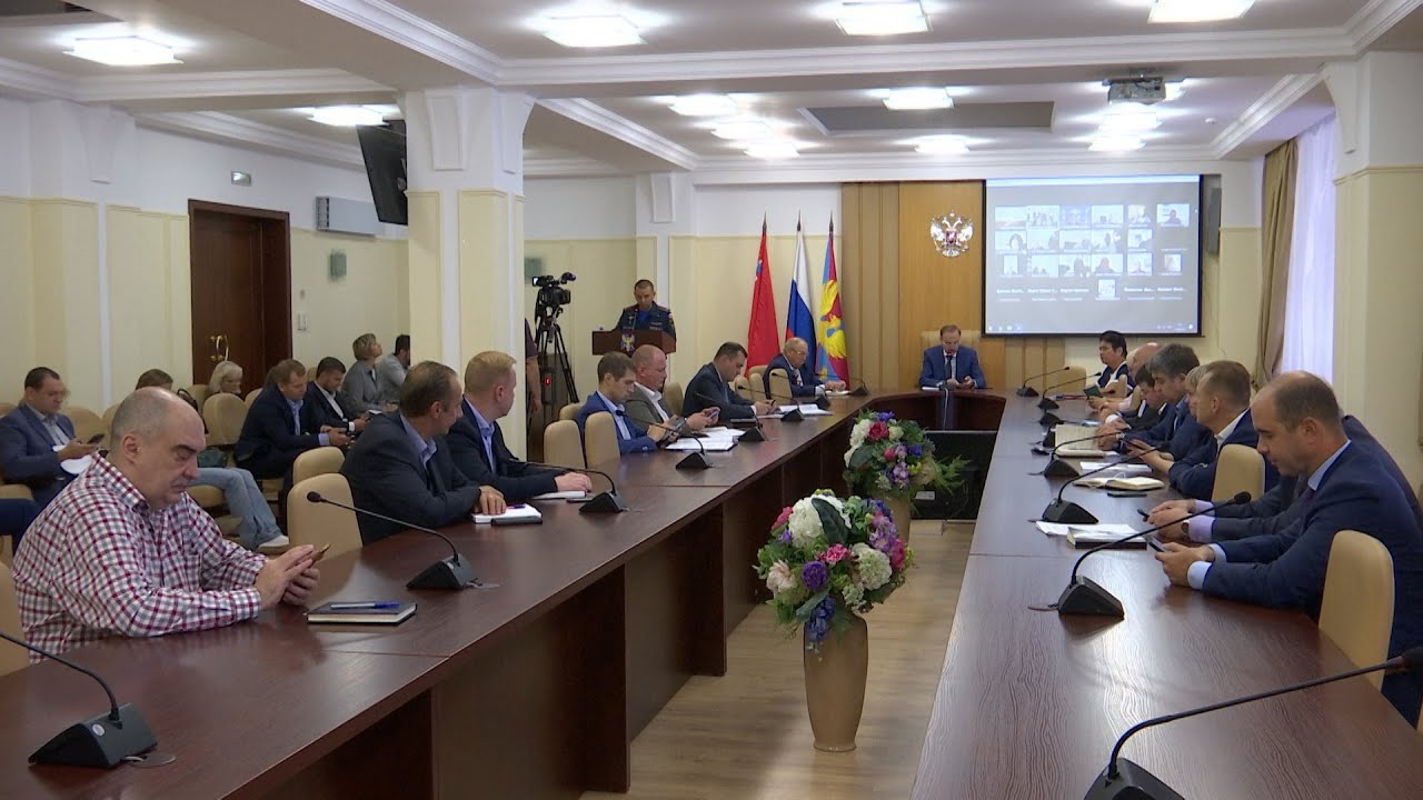 Еженедельное оперативное совещание в администрации 30.08.2021