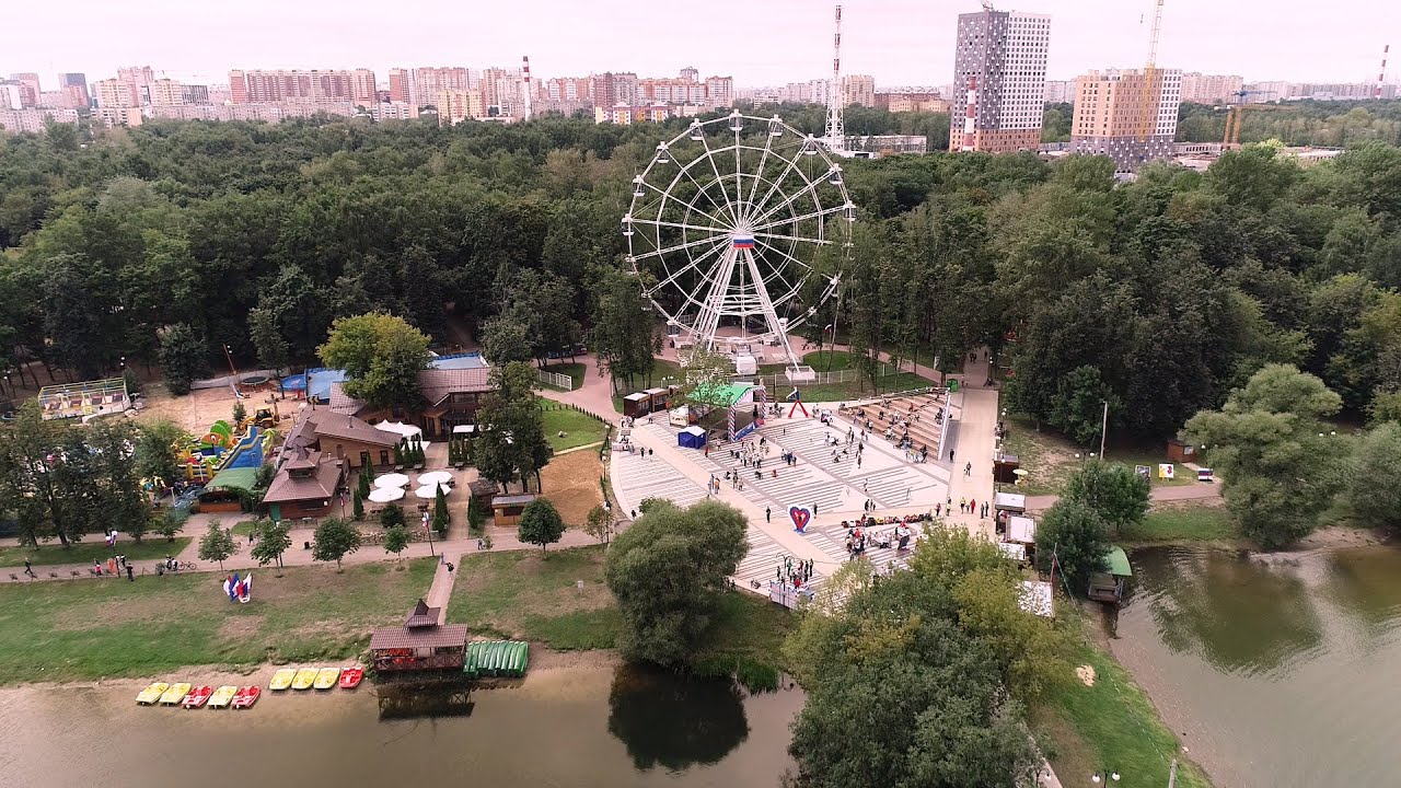 Празднование Дня Российского флага в Люберцах
