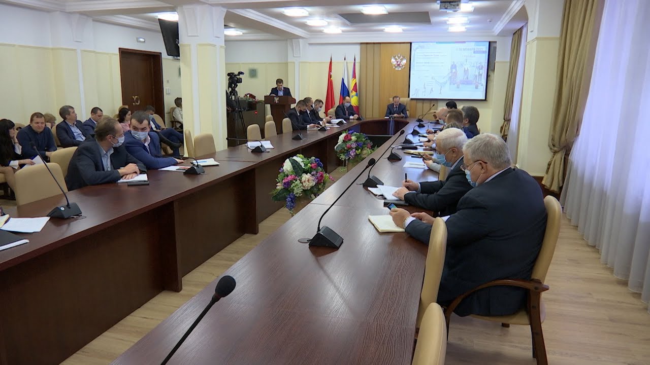 Еженедельное оперативное совещание в администрации