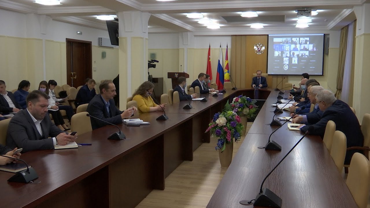 Еженедельное оперативное совещание в администрации