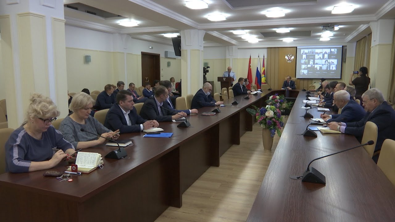 Еженедельное оперативное совещание в администрации