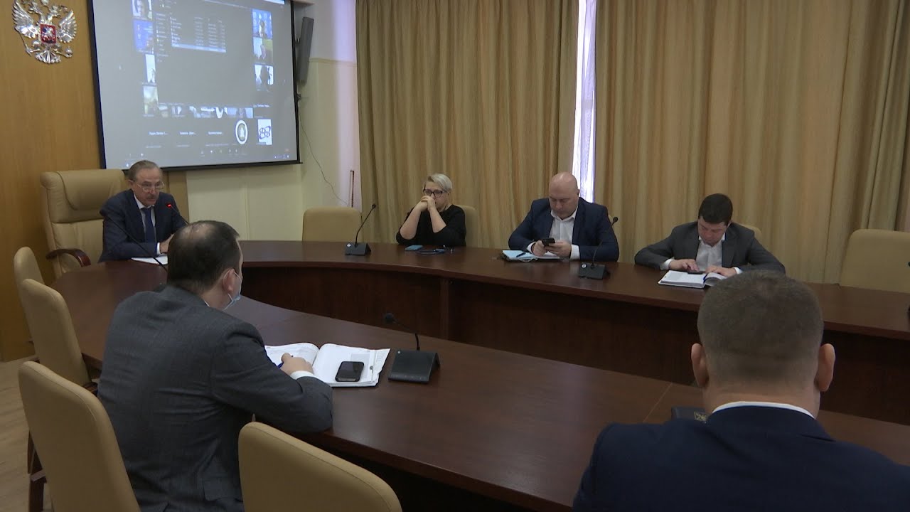 Еженедельное оперативное совещание в администрации